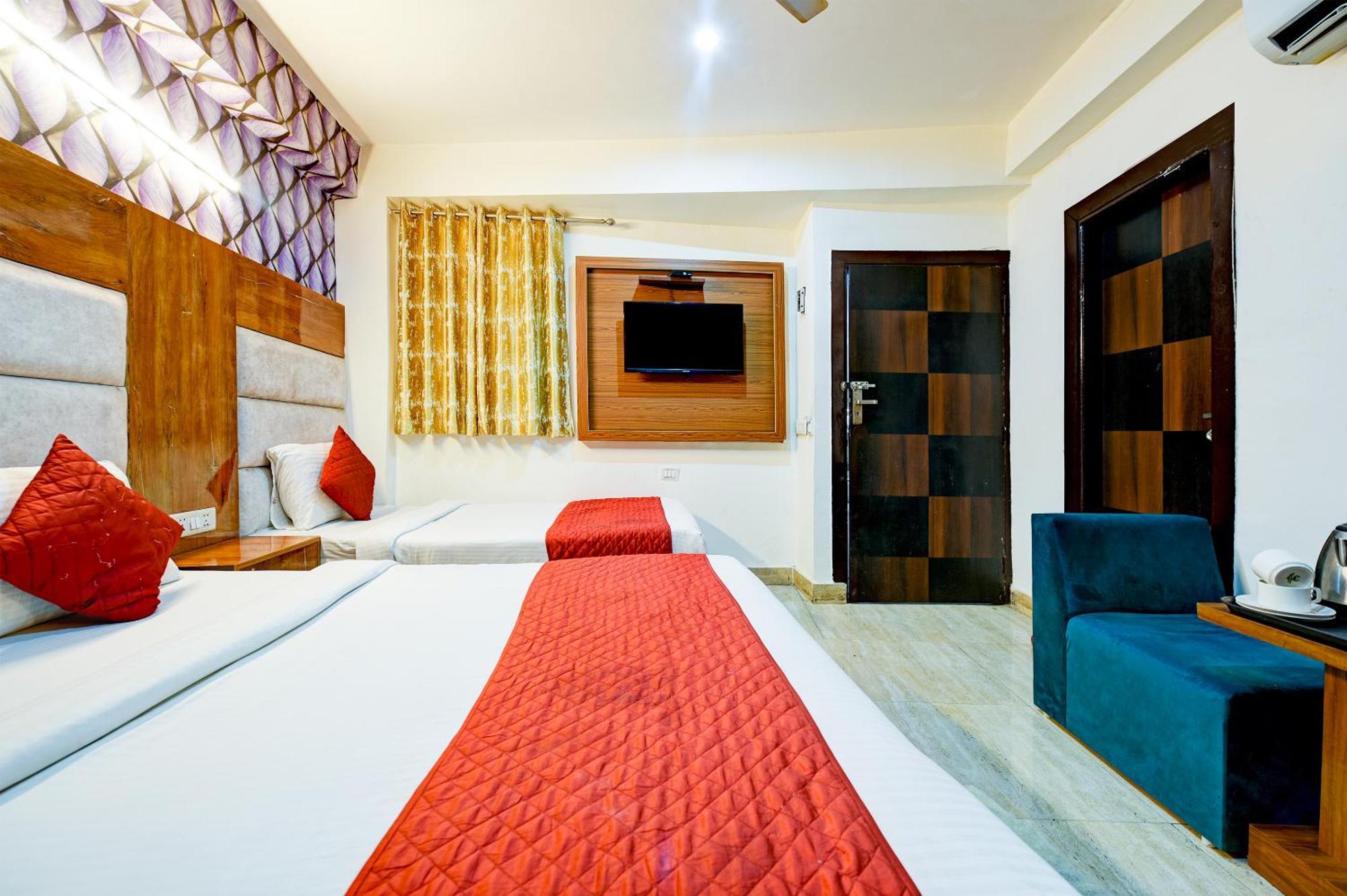 ניו דלהי Hotel Square Plaza At Airport מראה חיצוני תמונה