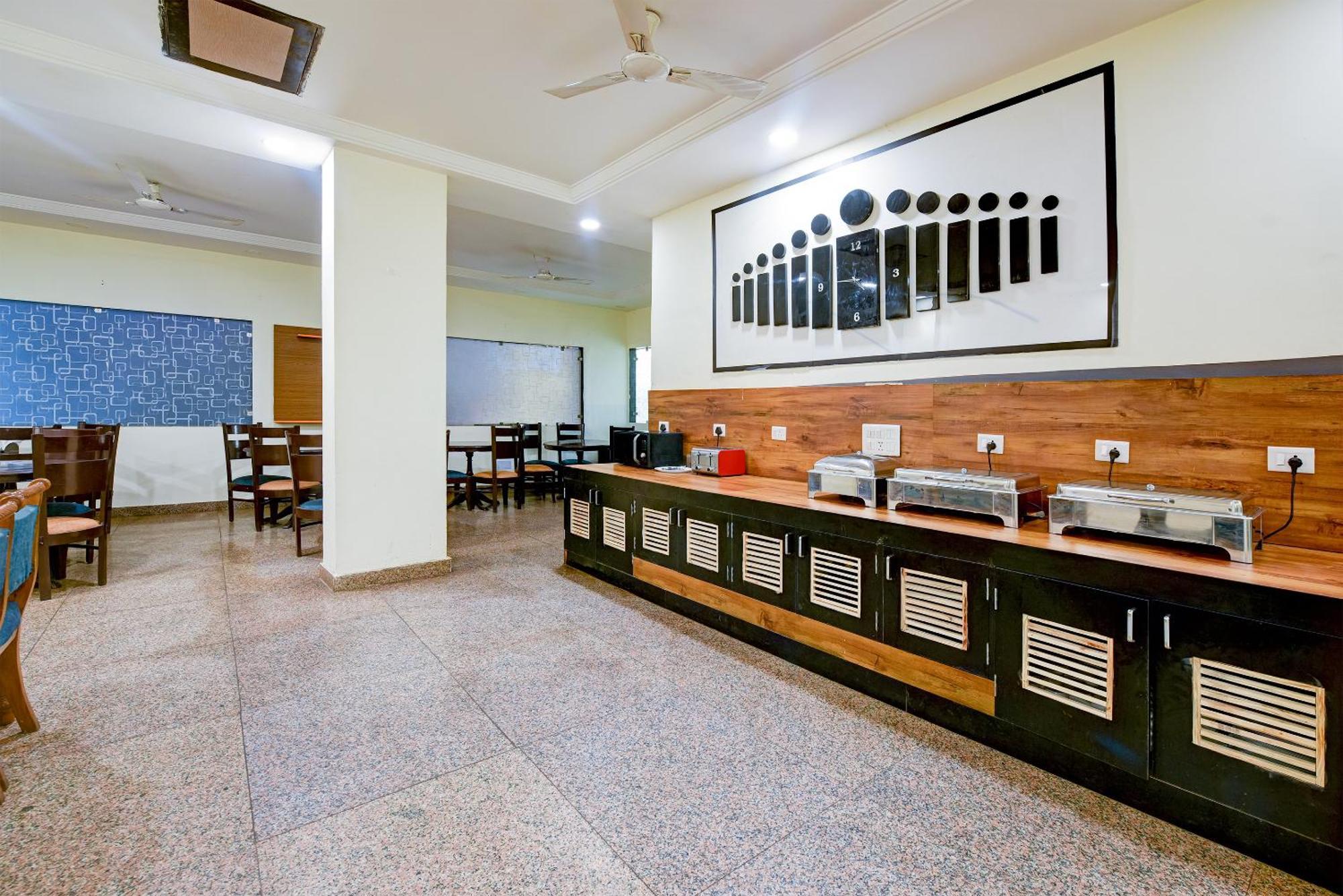 ניו דלהי Hotel Square Plaza At Airport מראה חיצוני תמונה